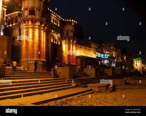 Assi Ghat Varanasi India Fotografías E Imágenes De Alta Resolución Alamy