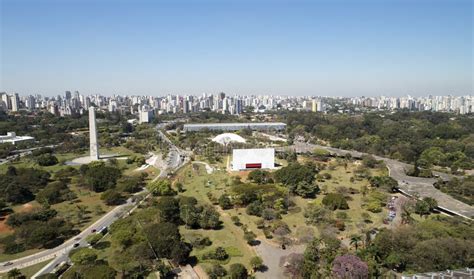 Vista Aérea Del Parque Ibirapuera En La Ciudad De Sao Paulo Brasil Foto