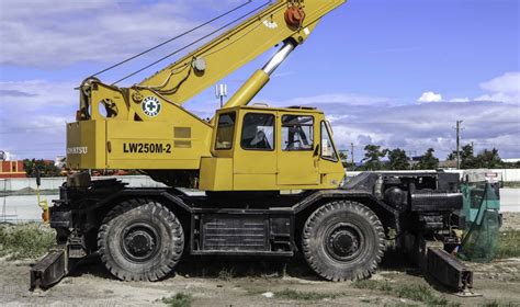 Komatsu Lw250m 2 Metabuilders Corporation Trucks Cranesnl