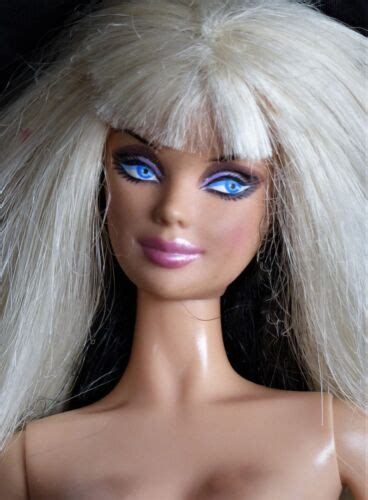 Anatomically Correct Very Pretty Barbie Art Doll 2 Tone Hair Female Nude Art Ebay