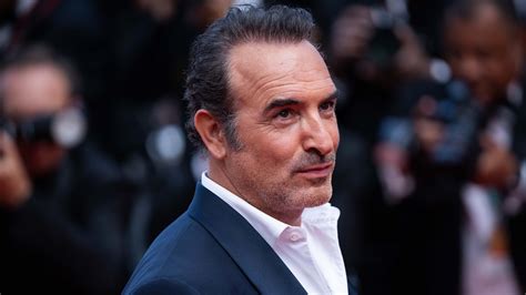 Jean Dujardin quel est ce héros dont il a toujours rêvé qu il va