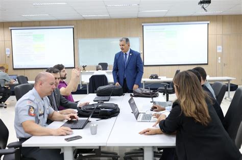 Cled Realiza O Exerc Cio Acad Mico Arcos Escola Superior De Defesa Esd