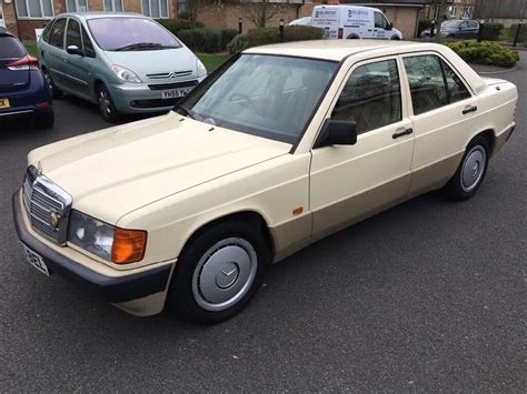 Old C Class Mercedes 190e 2 Litre Limited Edition 201 Series 1989l