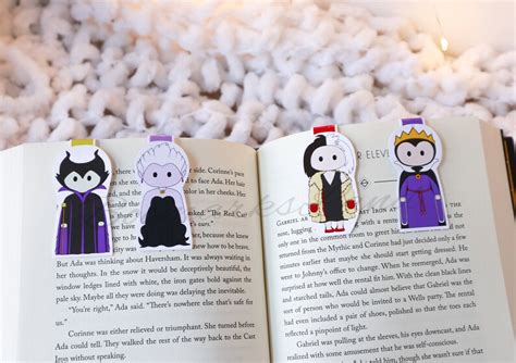 Magnetic bookmarks Disney Villains | Etsy