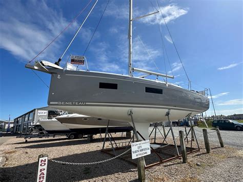 Beneteau Oceanis Cruiser For Sale Yachtworld