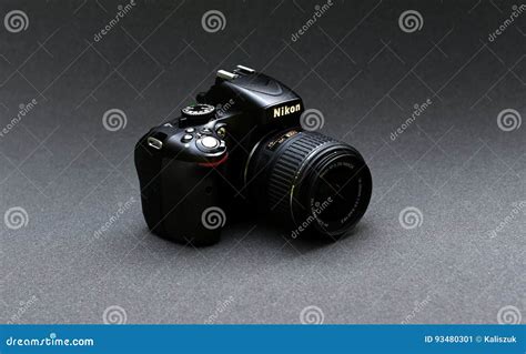 Nikon D5100 Lens Nikkor 18 55 Editorial Photo Image Of Equipment