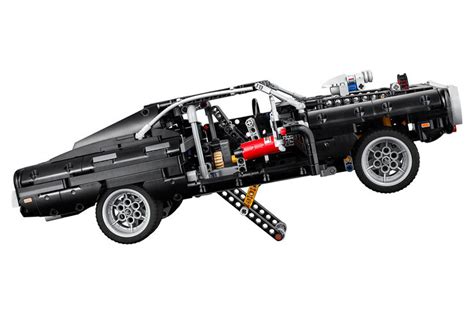 Dom Torettos Charger Lego Technic Meets Fast And Furious Auto