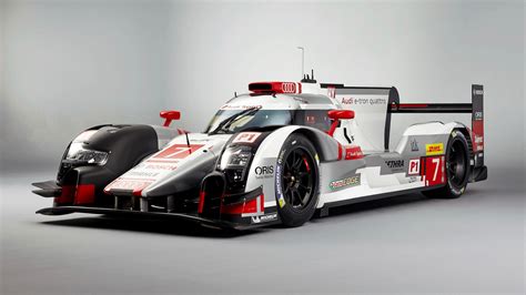 2015 Audi R18 e tron Quattro Wallpaper - HD Car Wallpapers #6031