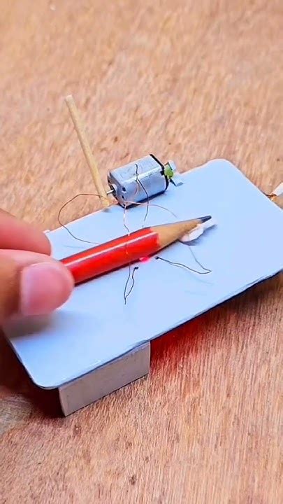 I Made This Amazing Diy Electronics Trap😜 Electronics Trap Diy Electronics Trap Shorts