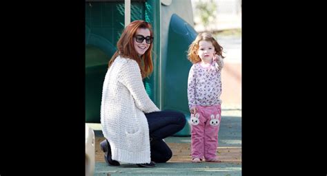 Photo Alyson Hannigan Et Sa Fille Satyana Deux Ans Le Novembre