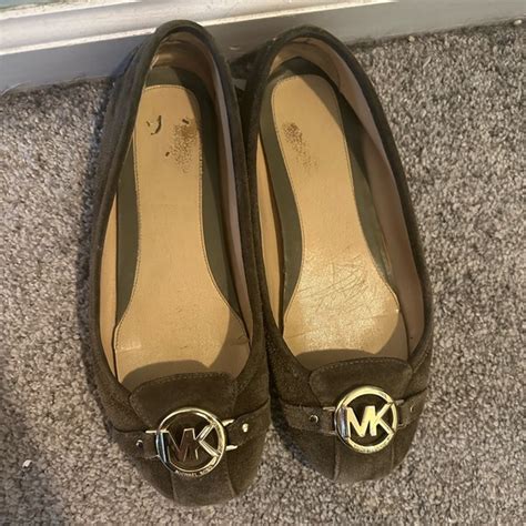 Michael Kors Shoes Used Womens Michael Kors Flats Size 85 In Green Poshmark