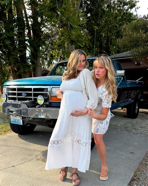 Kait Thornton (@applegirlkait) • Instagram photos and videos