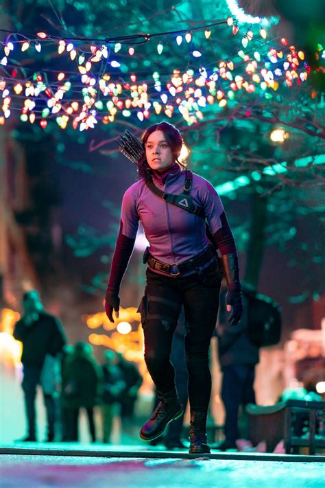 Hailee Steinfeld - "Hawkeye" Set in NY 12/11/2020 • CelebMafia