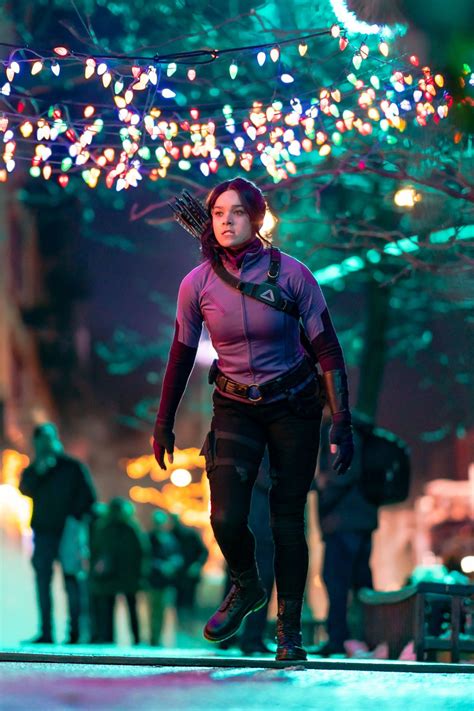 Hailee Steinfeld - "Hawkeye" Set in NY 12/11/2020 • CelebMafia