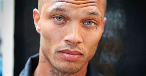 Hot Mugshot Guy Jeremy Meeks Is In Some Seriously Hot Water With His