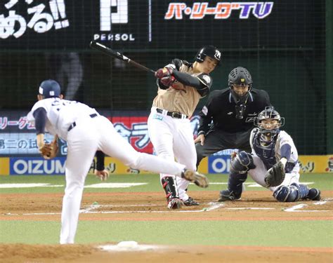 ＜イースタン 西・日（1）＞2回1死、空振り三振に倒れる清宮 ― スポニチ Sponichi Annex 野球