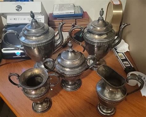 5 Piece Set Antique Meridian B Co Silver Plate Sugar Creamer Tea