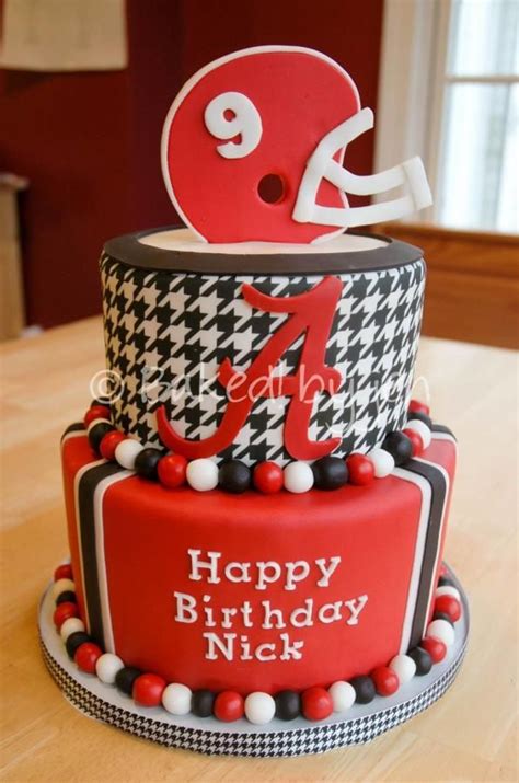 Roll Tide birthday cake | Alabama birthday cakes, Mad hatter cake, Alabama cakes