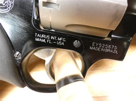 Taurus 444 Ultra Lite Titanium 44 Mag D4 Guns