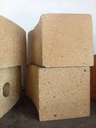 Alumina Inch Refractory Fire Bricks In X In X In At Rs