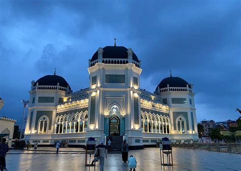 Tempat Wisata Di Medan Dan Sekitarnya Wajib Dikunjungi Saat Liburan