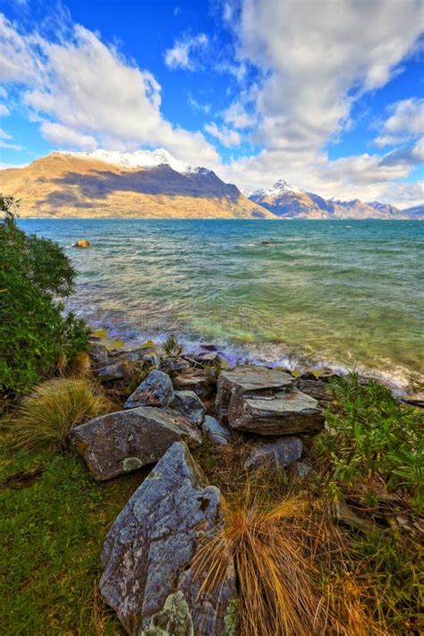 Parque Queenstown Nueva Zelanda De Wakatipu Del Lago Foto De Archivo