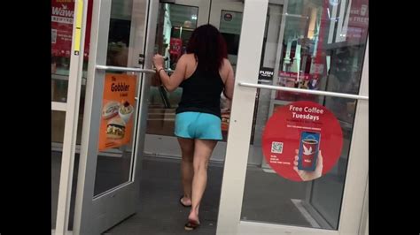 Horny Latina MILF Sings And Eats Nipples Porn XHamster