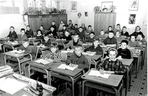 Photo De Classe Cm1 Classe De Mme Mascot De 1967 Ecole Du Torpilleur