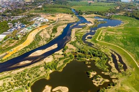 Luftbild Wesel Fluss Delta und Mündungsbereich der Lippe in Wesel im