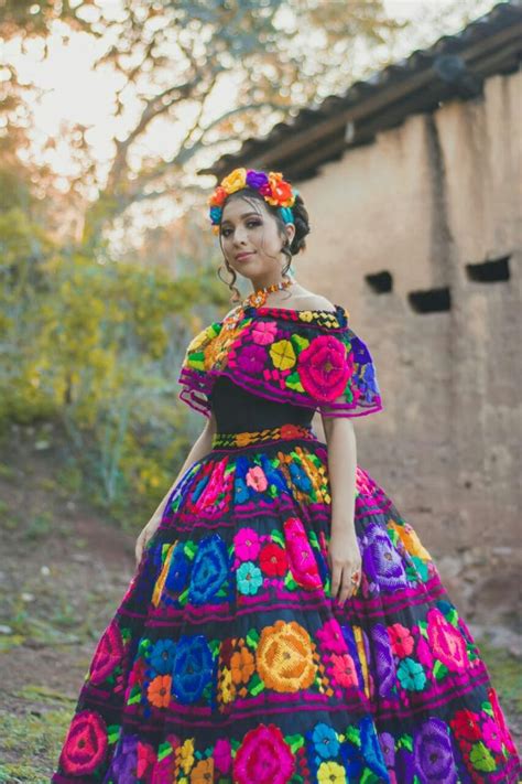 Pin De Margarita Garc A Fuentes En Dizfras Vestidos Tipicos Mexicanos