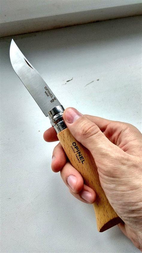 This Opinel №9 just arrived. Best addition to my EDC so far. : r/knives