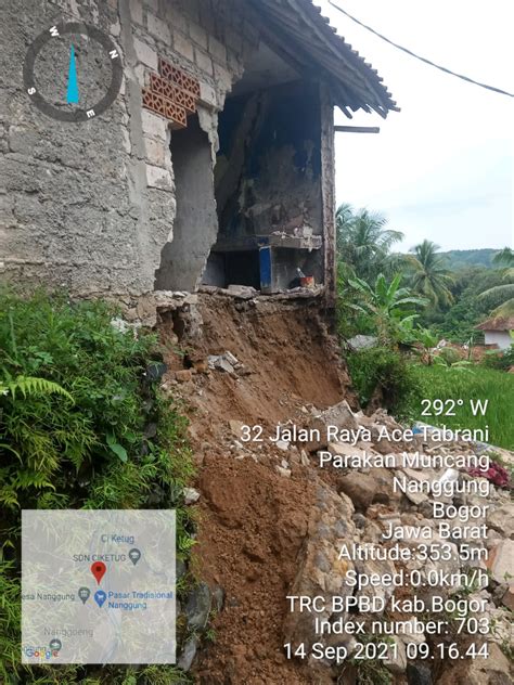 Rumah Rusak Akibat Tanah Longsor Di Kecamatan Nanggung Kabupaten Bogor