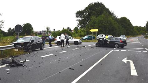 Drei Leichtverletzte Nach Unfall Auf Dem Westfalenring In Enger Nw De