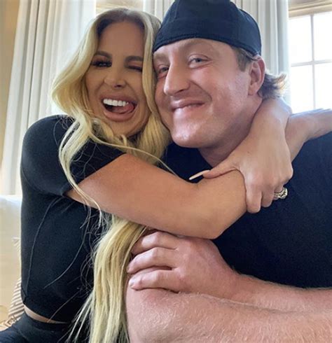 Kim Zolciak And Kroy Biermann Call Off Divorce 2 Months After Filing