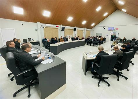 Aprovados Novos Sal Rios De Vereadores E Secret Rios Municipais Ao