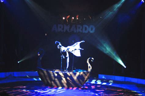 Cirkus Arnardo Show