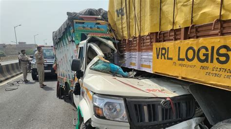 Conductor Died In Road Accident After Pickup Collided With Container On