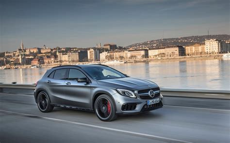 2018 Mercedes Benz Gla Gla 250 4matic Price And Specifications The Car