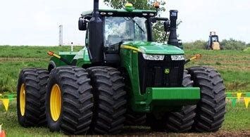 Big John Deere Tractors Working