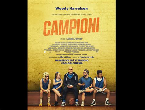 Campioni Foto E Poster Del Film Con Woody Harrelson