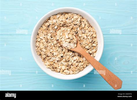 Rolled Oats Hi Res Stock Photography And Images Alamy