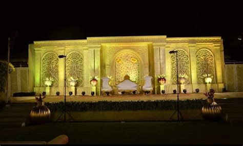 Weddings Golden Wedding Fiber Stage For Outdoor At Rs Piece In