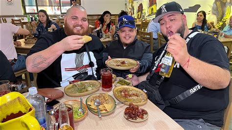 Comida En Tu Mesa En Menos De Seg El Restaurante M S R Pido De