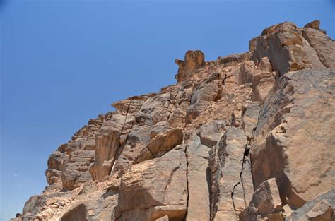 Jabal Kufar - Spectacular Mountains