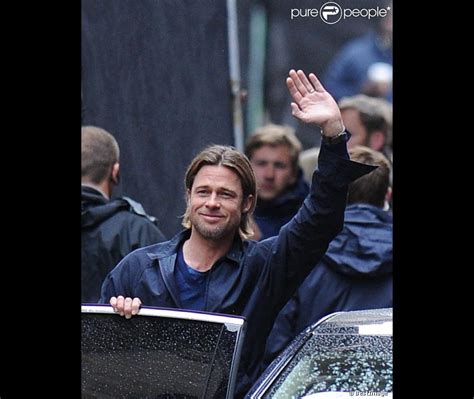 Brad Pitt Sur Le Tournage Du Film World War Z à Glasgow En Ecosse Le 18