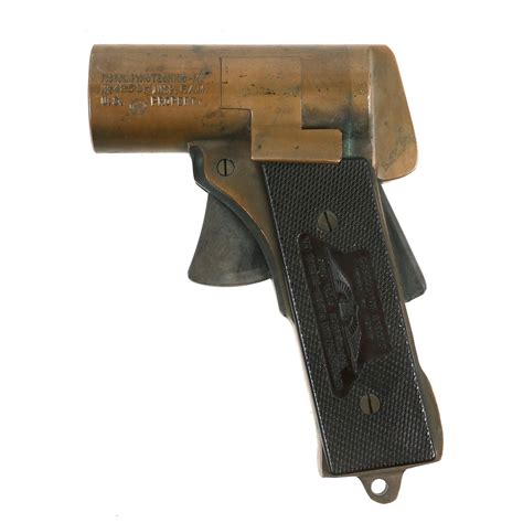 Original Us Wwii Brass M2 Pyrotechnic Pistol By International Flare