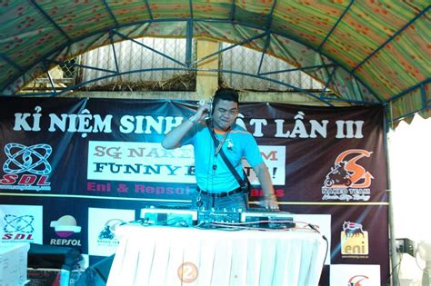 Sinh nhật lần thứ 3 khá hoành tráng OS Naked Team 2banh vn