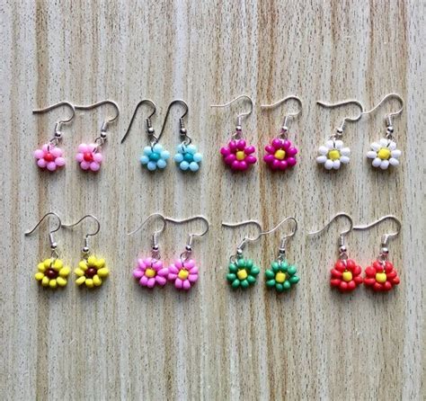 Daisy Flower Earrings Flower Bead Earrings Beaded Earrings Etsy