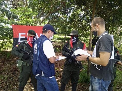 Colombia El Eln Pide Que Cesen Los Operativos En Arauca Para