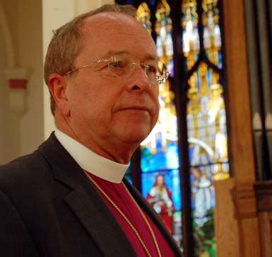 File:Bishop Gene Robinson portrait 2005.png - Wikimedia Commons